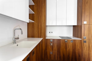 Pracovní deska v kuchyni - umělá kámen LG Hi-Macs